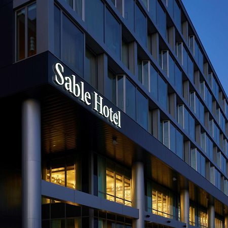 Sable At Navy Pier Chicago, Curio Collection By Hilton Hotel Екстериор снимка