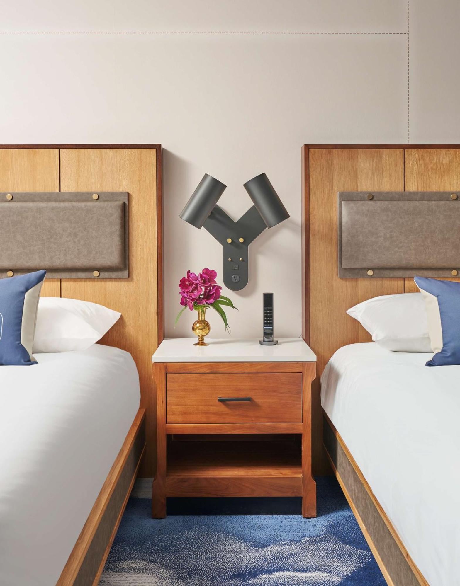 Sable At Navy Pier Chicago, Curio Collection By Hilton Hotel Екстериор снимка